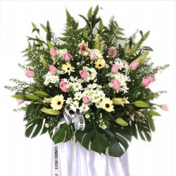 Loving Memories Wreath