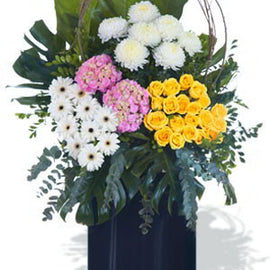 Tranquil Wreath CW - 161