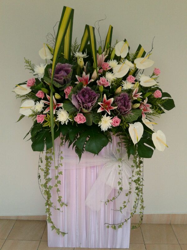 Fairyland Wreath CW - 50