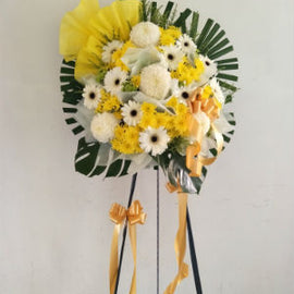 Heaven Grace Wreath CW - 87