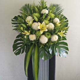Strength & Hope Wreath CW - 153