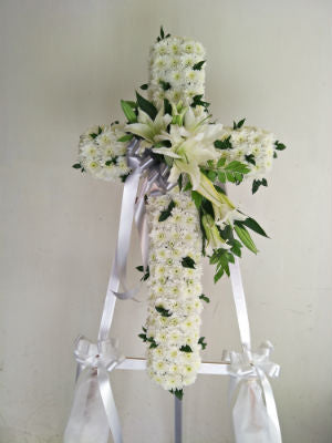 Comforting Cross Wreath CW - 30