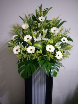 Clemency Wreath CW - 22