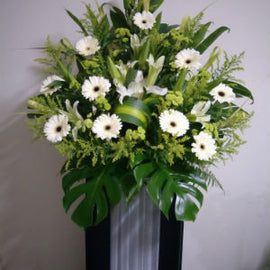 Clemency Wreath CW - 22