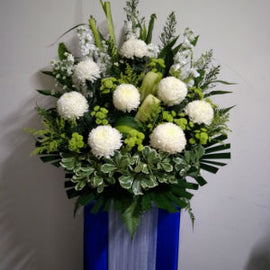 Comforting Words Wreath CW - 29