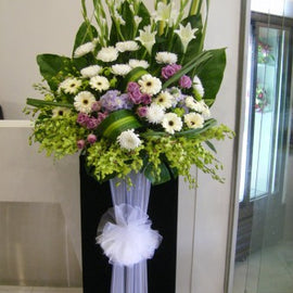 Promise Wreath CW - 131