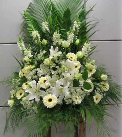 Mourning Hearts Wreath CW - 113